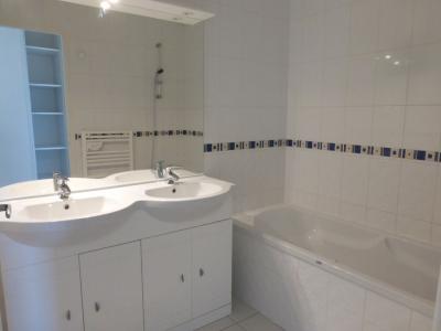 photo For rent Apartment LUCON 85