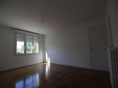 photo For rent Apartment REZE 44
