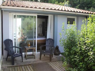 photo For rent Apartment PESSAC 33
