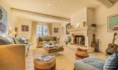 House ENTRECASTEAUX 