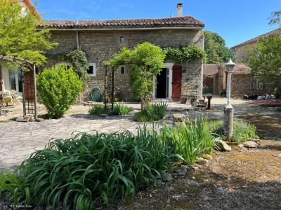 Vente Maison 5 pièces VILLEFAGNAN 16240