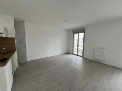 photo For rent Apartment SORINIERES 44