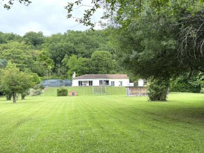 Vente Maison 6 pièces MAGNAC-SUR-TOUVRE 16600