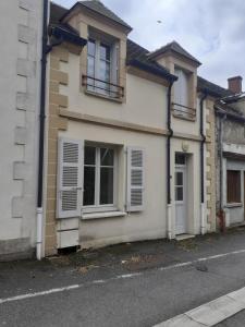 Location Maison 2 pièces MEAULNE 03360