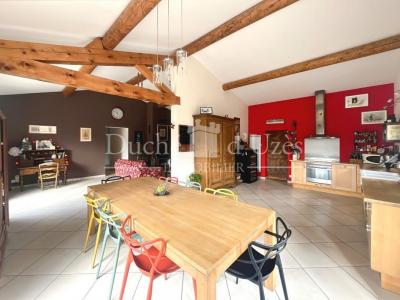 For sale House UZES 