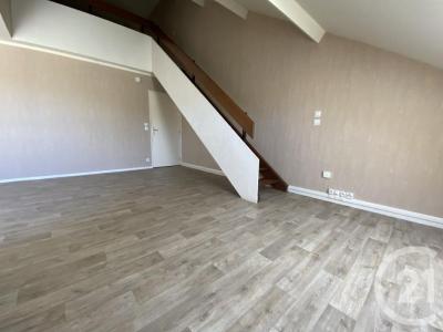 photo For rent Apartment FOLEMBRAY 02