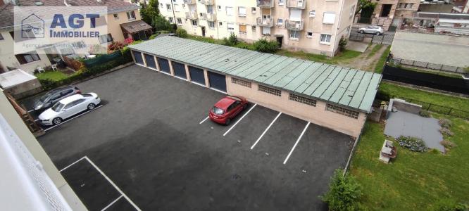 photo For rent Parking BEAUVAIS 60
