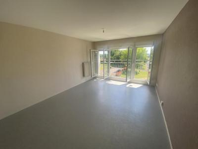 photo For rent Apartment GUEUGNON 71