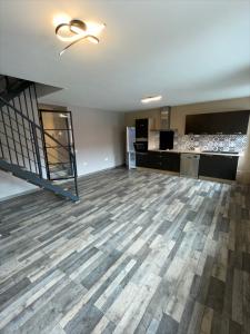 Location Maison 5 pices COSNES-ET-ROMAIN 54400