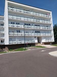 Location Appartement 4 pièces GENLIS 21110