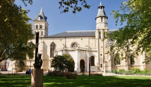 Location Appartement 2 pièces BORDEAUX 33000