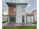 For rent House Auzeville-tolosane 31320 142 m2 6 rooms