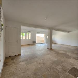 Location Appartement 3 pièces MARSEILLE-15EME-ARRONDISSEMENT 13015