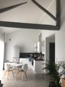 photo For rent House VOUILLE 86