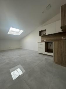 Location Appartement 2 pièces LANCON-PROVENCE 13680