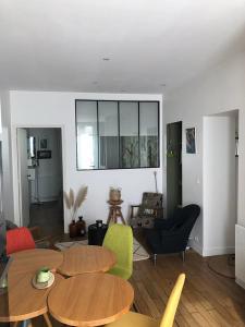 Location Appartement 2 pièces PARIS-15EME-ARRONDISSEMENT 75015