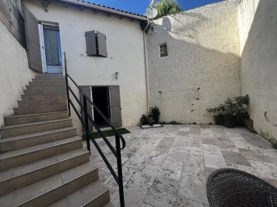Vente Maison 4 pièces SAINT-GILLES 30800