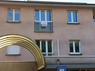 For sale Apartment SAINT-JEAN-DE-MUZOLS