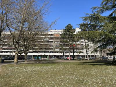 photo For rent Parking DIJON 21
