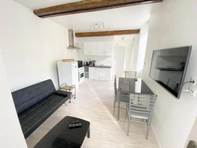 Location Appartement LAVAL  53