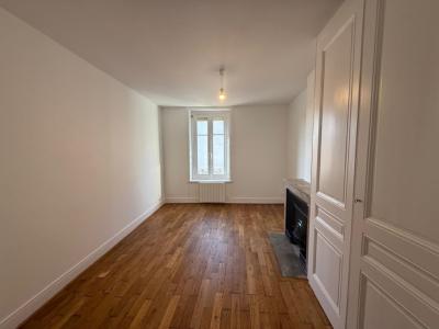 photo For rent Apartment LYON-7EME-ARRONDISSEMENT 69