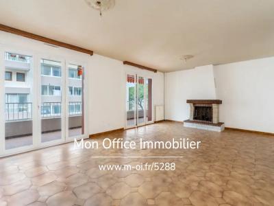 Vente Appartement 3 pièces SEYNE-SUR-MER 83500