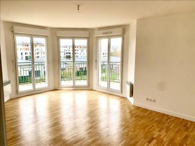 Location Appartement 3 pièces MONTEVRAIN 77144