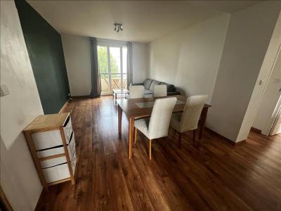 Location Appartement 3 pièces BRON 69500