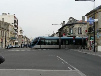 Location Appartement BORDEAUX  33