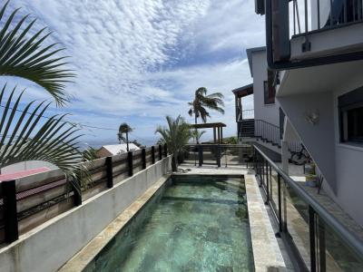 photo For rent Apartment PETITE-ILE 974