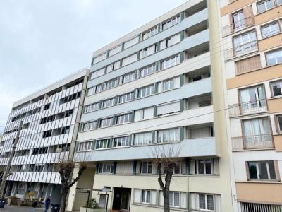 Location Appartement 2 pièces CLERMONT-FERRAND 63000