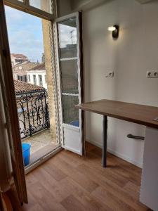 Location Appartement BORDEAUX  33
