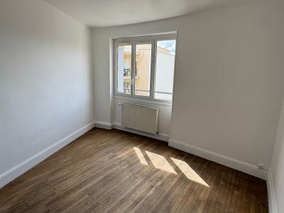 For sale Apartment OULLINS  69