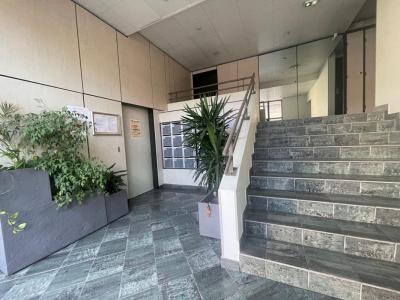 photo For rent Apartment VILLEURBANNE 69