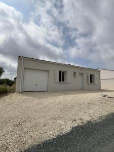 Vente Maison 4 pièces PORT-D'ENVAUX 17350