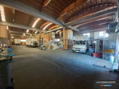 photo For sale Commerce SAINT-PRIEST 69