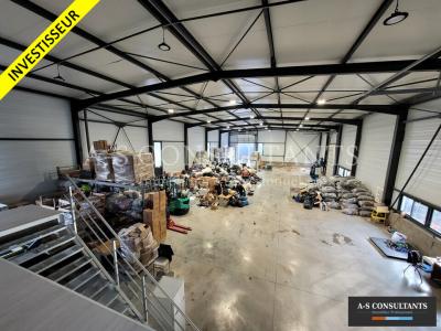 For sale Commerce COTE-SAINT-ANDRE  38