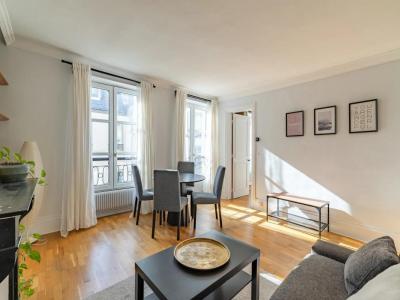 For sale Apartment PARIS-7EME-ARRONDISSEMENT  75