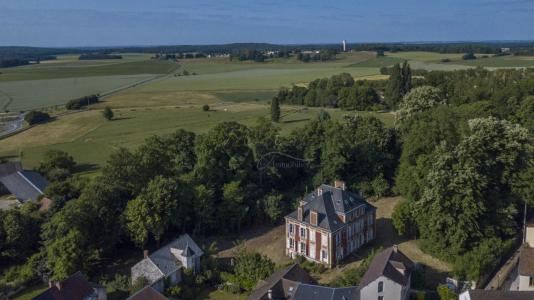 photo For sale Prestigious house MAGNY-EN-VEXIN 95