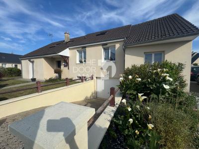 For sale House ENTRAMMES  53