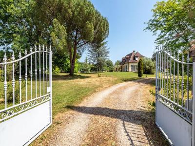 Vente Maison 7 pièces SAINT-ASTIER 24110