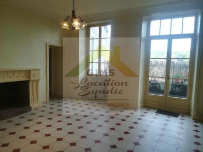 For rent Apartment CLAMECY 