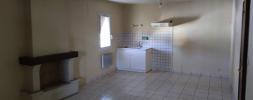 For rent Apartment Lussac 33570 80 m2 4 rooms