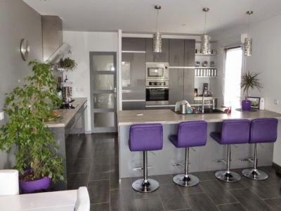 For rent House MERICOURT 