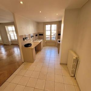 Location Appartement 2 pièces LYON-2EME-ARRONDISSEMENT 69002