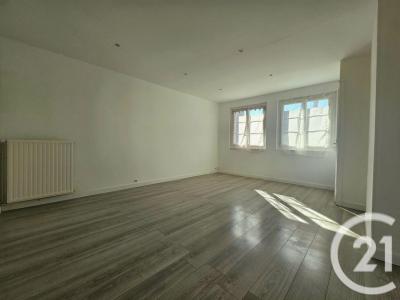 Location Appartement 3 pièces SAINT-JUST-EN-CHAUSSEE 60130