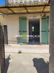 Vente Appartement 2 pièces GREASQUE 13850