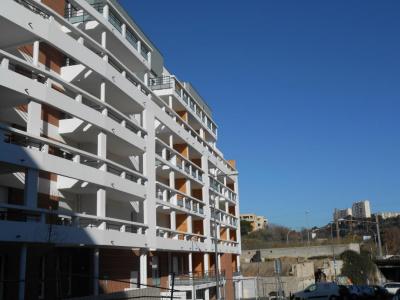 Location Appartement 2 pièces MARSEILLE-15EME-ARRONDISSEMENT 13015