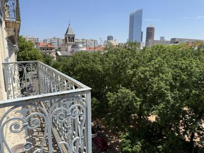 Location Appartement 2 pièces LYON-6EME-ARRONDISSEMENT 69006