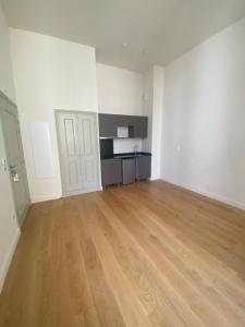 photo For rent Apartment SAINT-ETIENNE 42